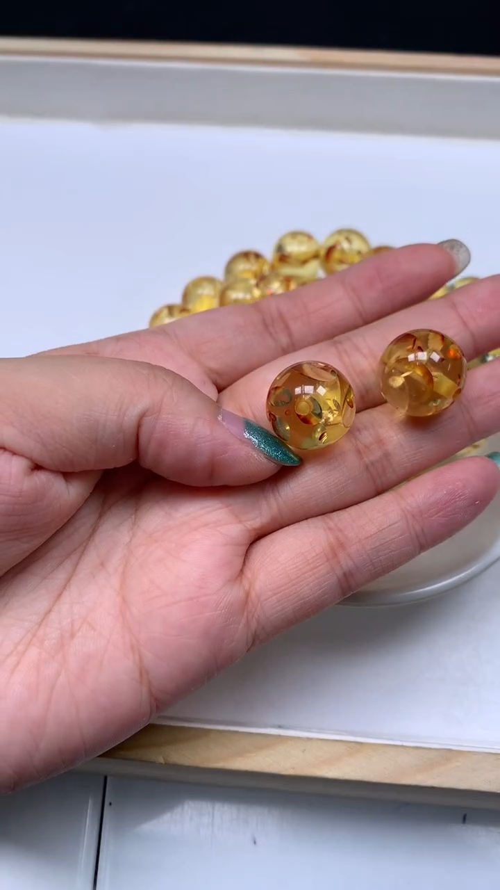 裸石琥珀未镶嵌L303 花 珀16mm3个8.8元