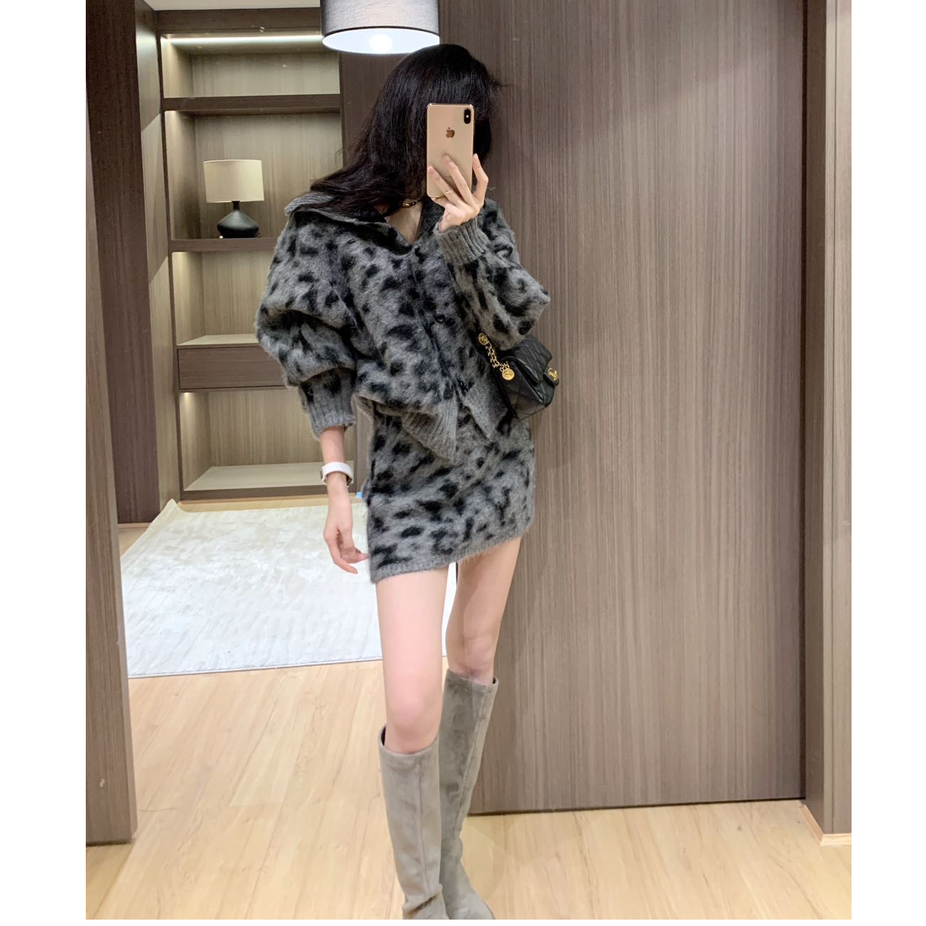 双色气质豹纹撞色毛衣开衫短裙时尚套装显瘦百搭复古两件套