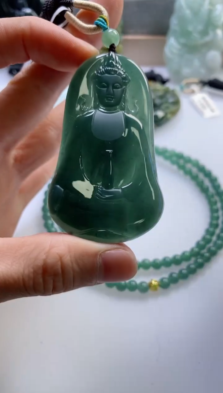 【闪购商品】翡翠挂件未镶嵌            