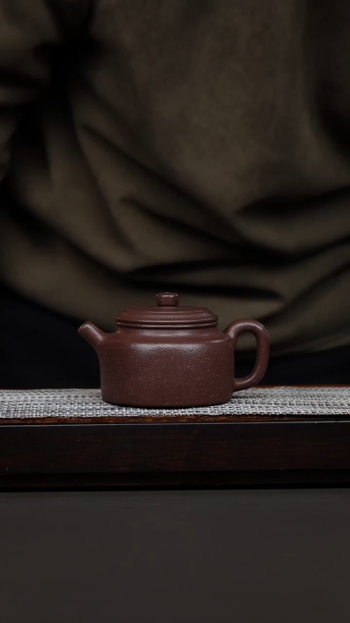 茶壶紫砂桃花泥德钟