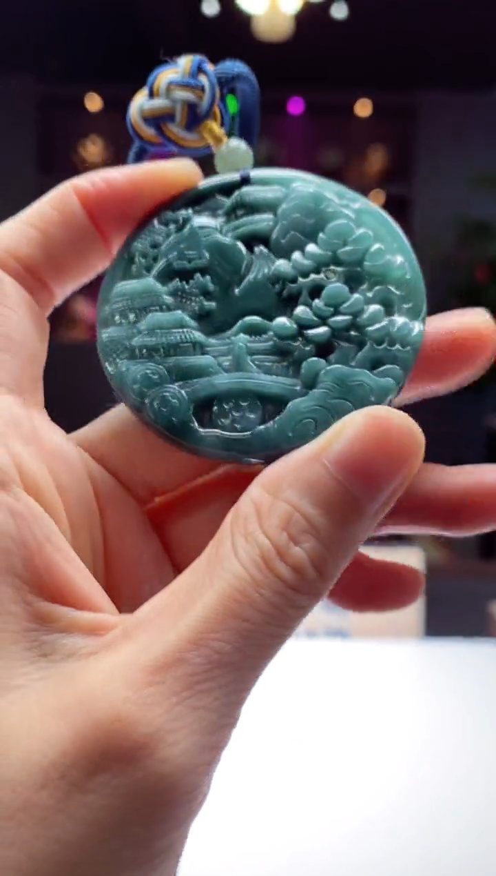 翡翠未镶嵌颈饰SH0624013