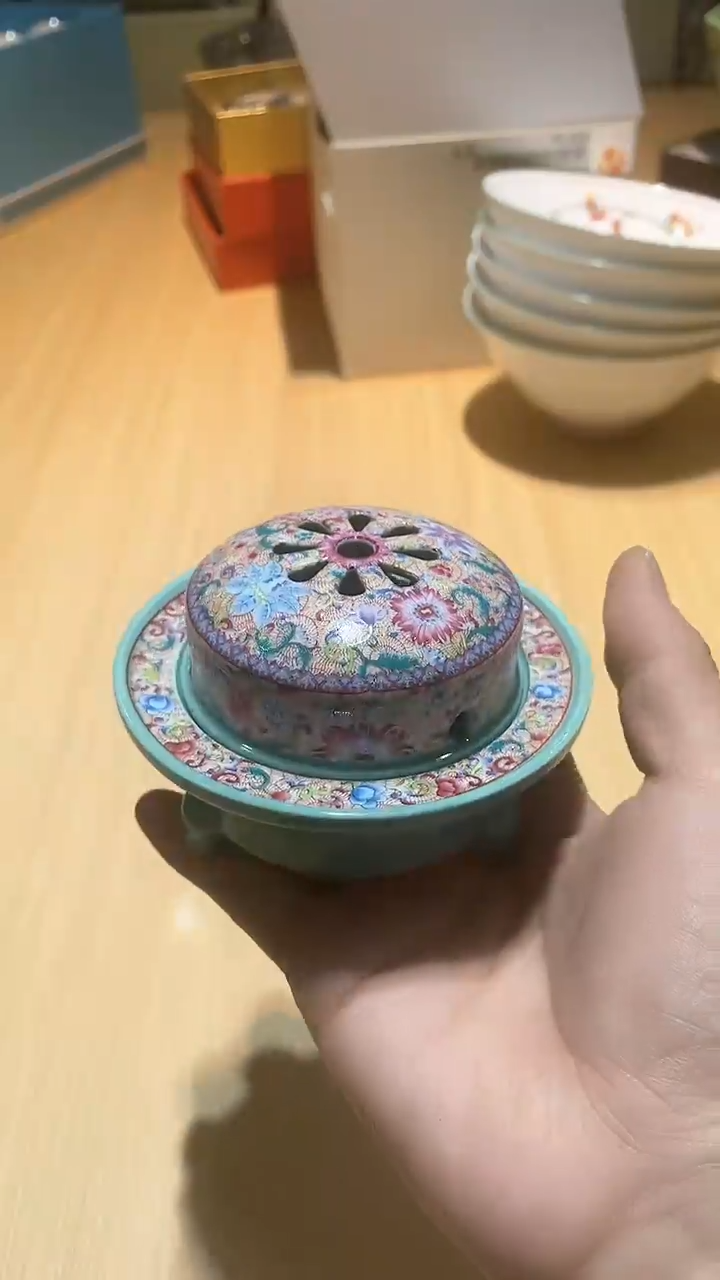 【闪购商品】瓷片锅碗瓢盆一件不剩