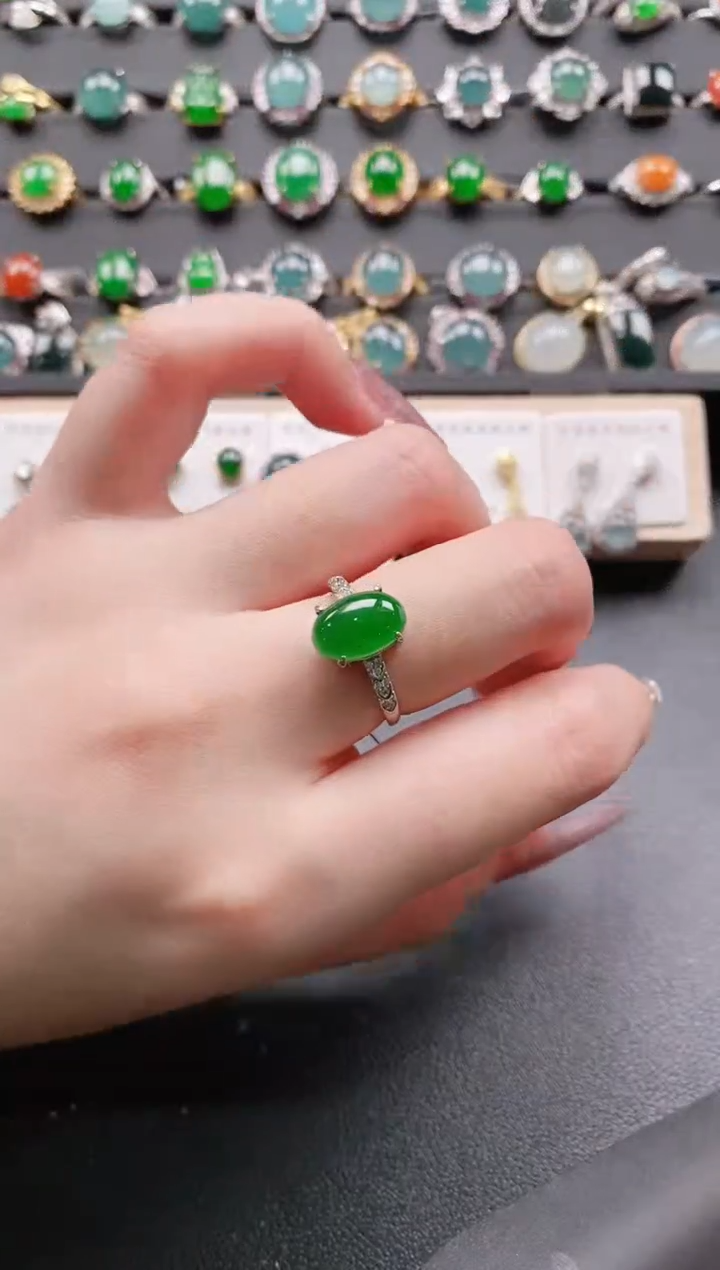 【闪购商品】翡翠戒指银S925镶嵌11111111