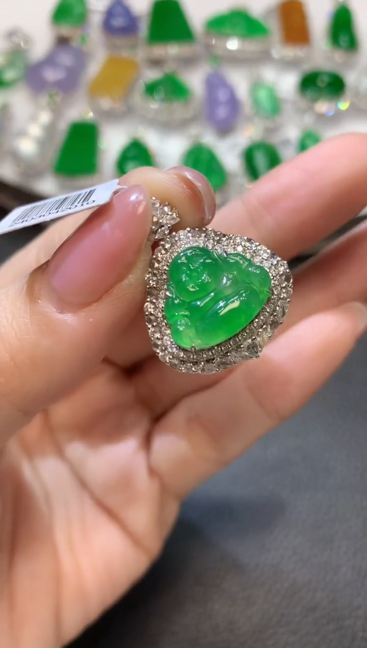 【闪购商品】翡翠吊坠(不含链)18K金镶嵌D38