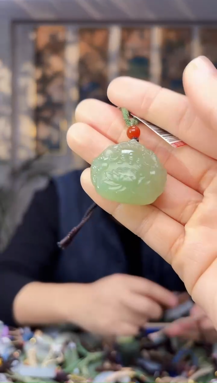 【闪购商品】和田玉颈饰未镶嵌拍一发一