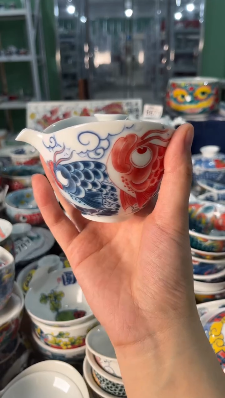 陶瓷昨明景德镇陶瓷：宝瓶