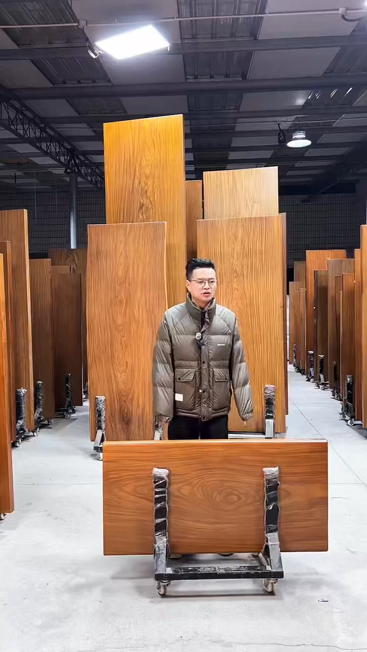 木（非红木类）C****C非洲柚木：120-60-6单板不要支架