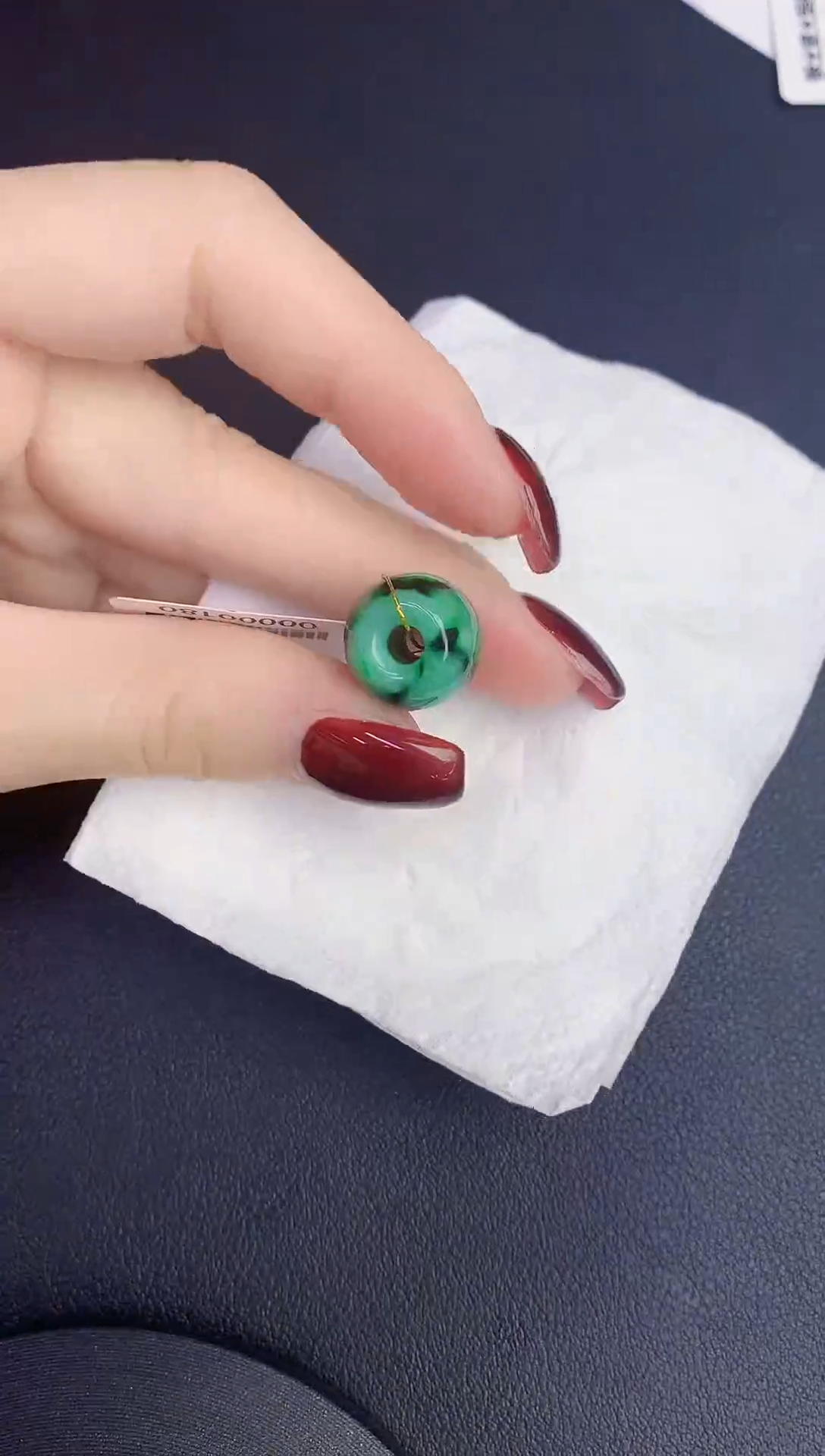 颈饰未镶嵌翡翠缅甸天然翡翠A货