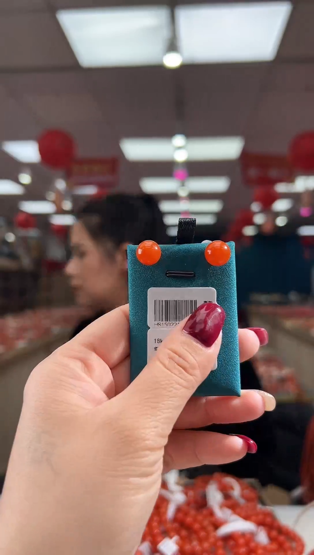 【闪购商品】南红玛瑙耳钉18K金镶嵌多样发其一/HS150221290400