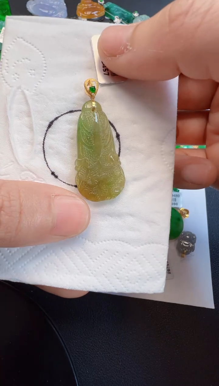 【闪购商品】翡翠吊坠(不含链)18K金镶嵌1500