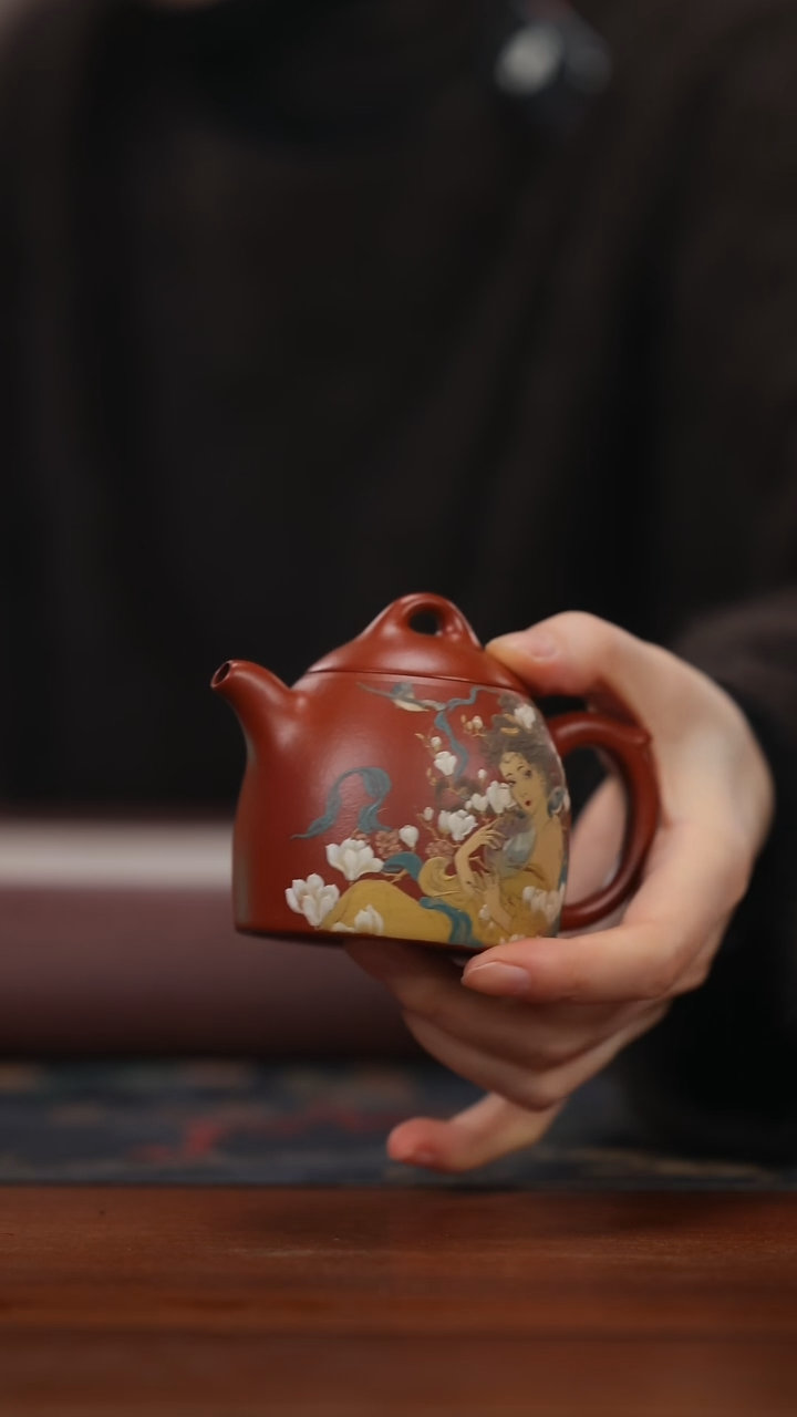 【闪购商品】紫砂茶壶hxx大红袍 泥绘 秦权160cc