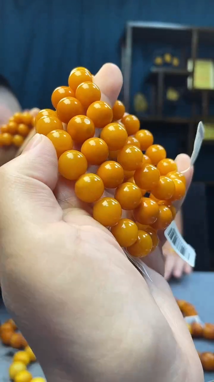 手串琥珀未镶嵌蜜蜡圆珠手串（多样性发其一）