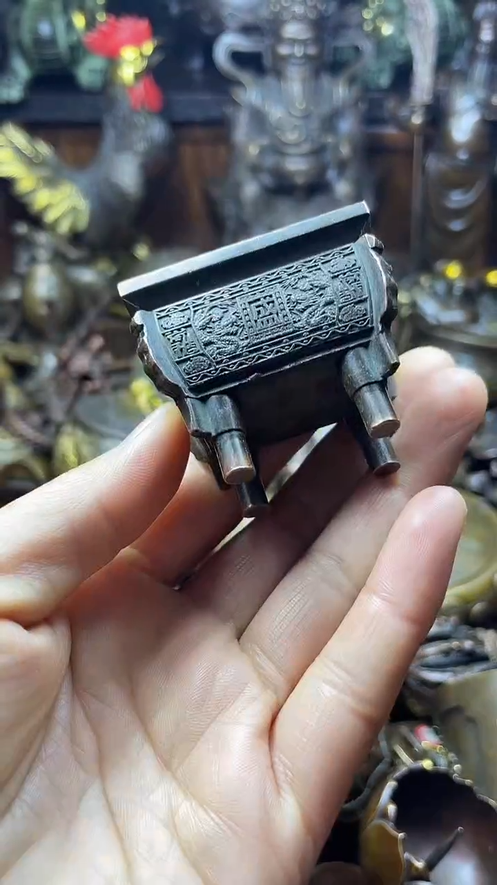 闪购链接，点击下单，有运费险，铜摆件