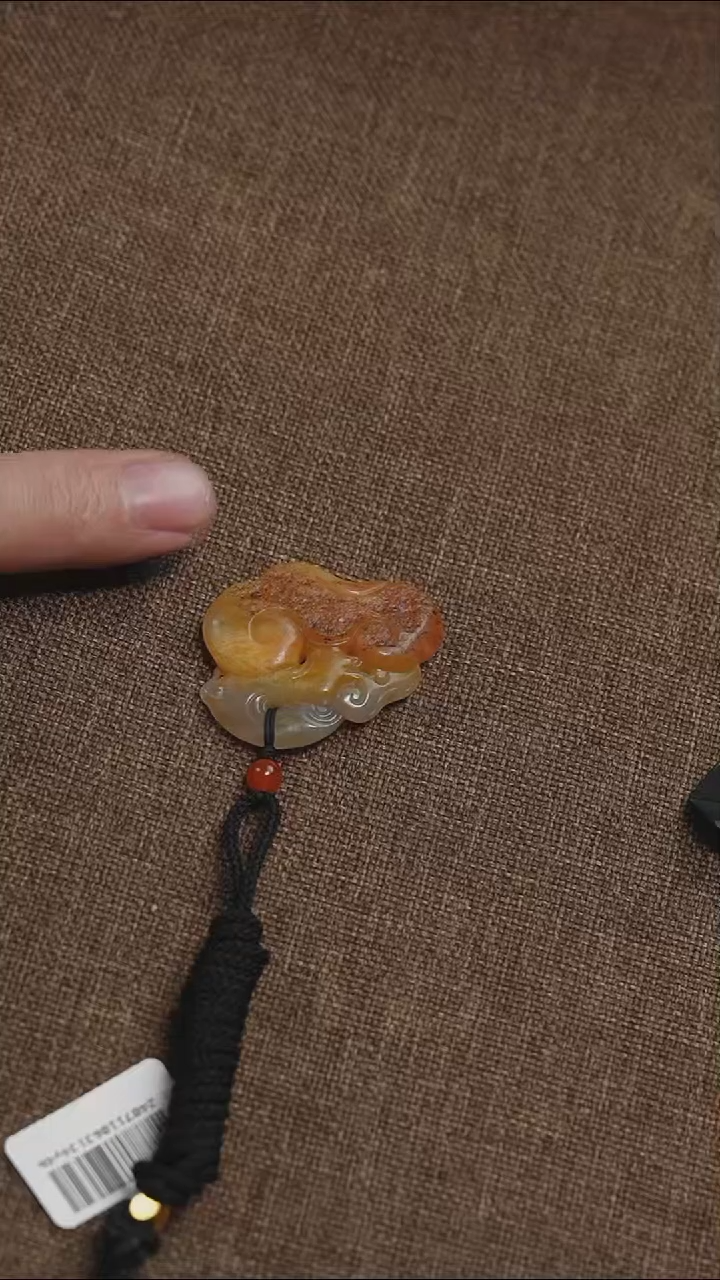 和田玉未镶嵌颈饰0