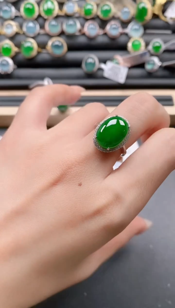 银S925镶嵌戒指翡翠1111