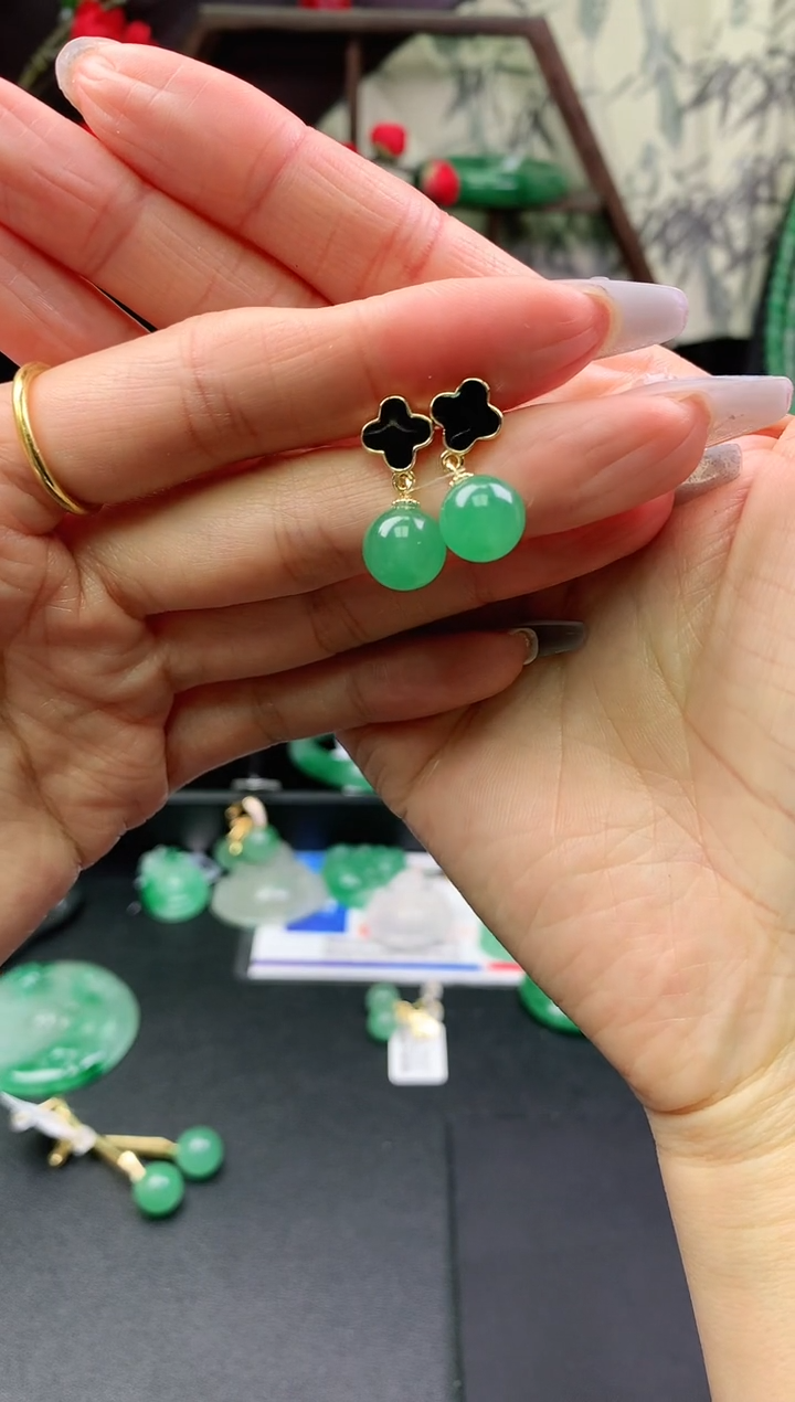 【闪购商品】石英质玉耳坠合金耳坠