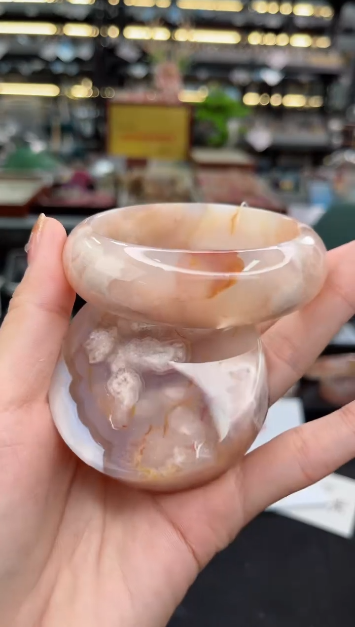 【闪购商品】石英质玉手镯未镶嵌57圈口（赠品镯心）1680898