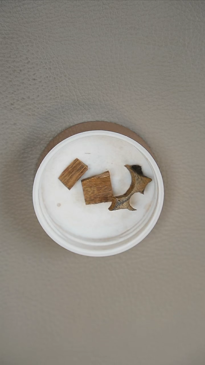 沉香沉香碎屑1g正区达拉干碎屑