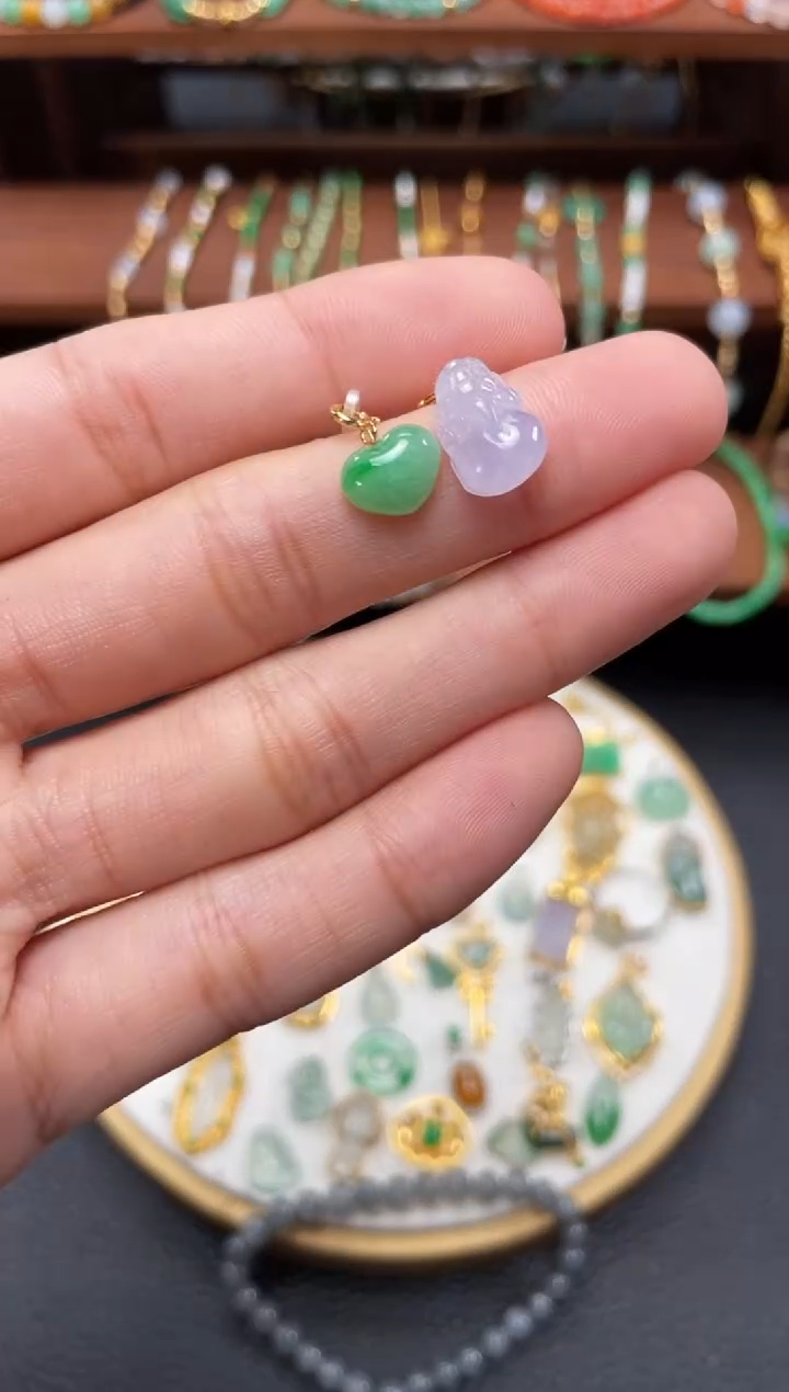 【闪购商品】翡翠吊坠(不含链)18K金镶嵌2个   JK3359