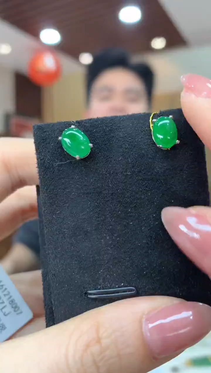 未镶嵌翡翠耳饰耳钉