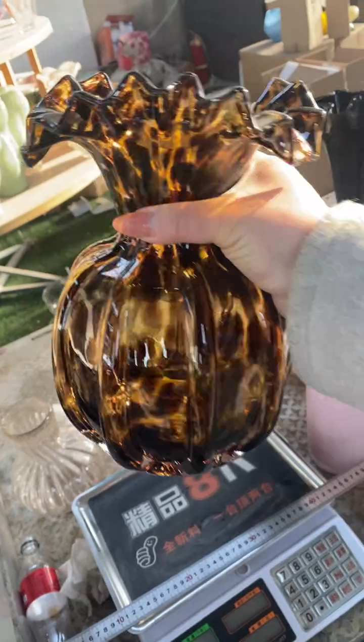 151 M1禾松下午场玻璃花瓶微瑕