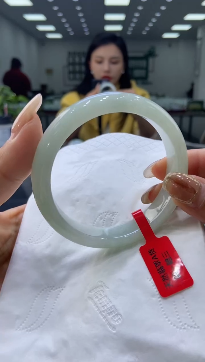 未镶嵌手镯翡翠00007632