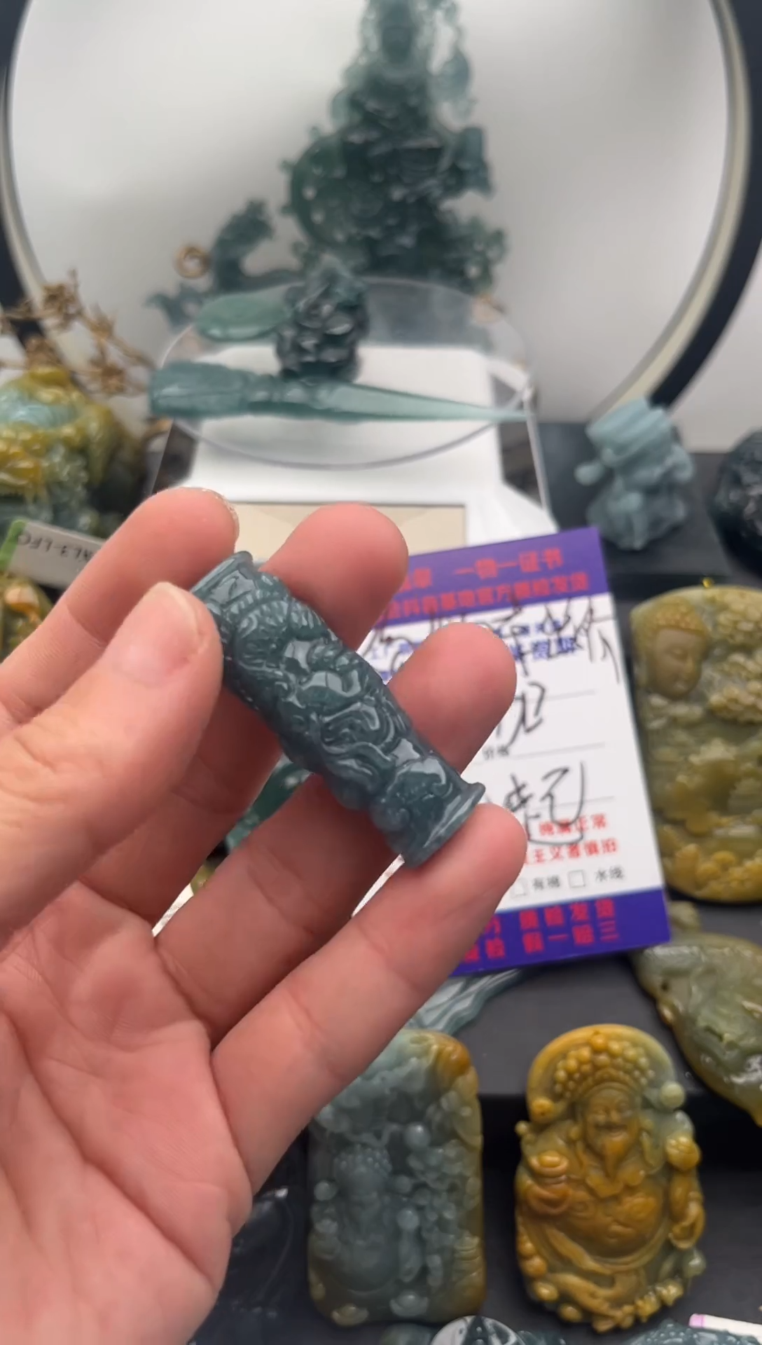 颈饰未镶嵌翡翠龙柱