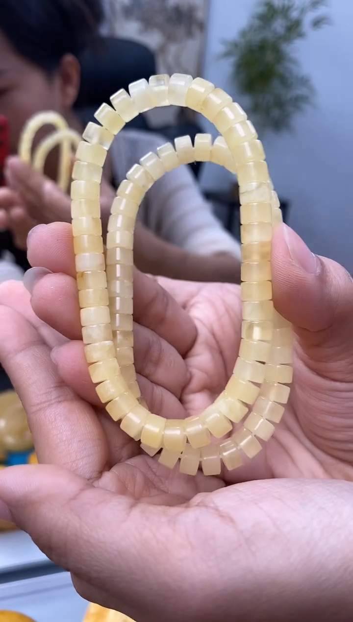【闪购商品】琥珀裸石未镶嵌天然琥珀蜜蜡手串多样性发一