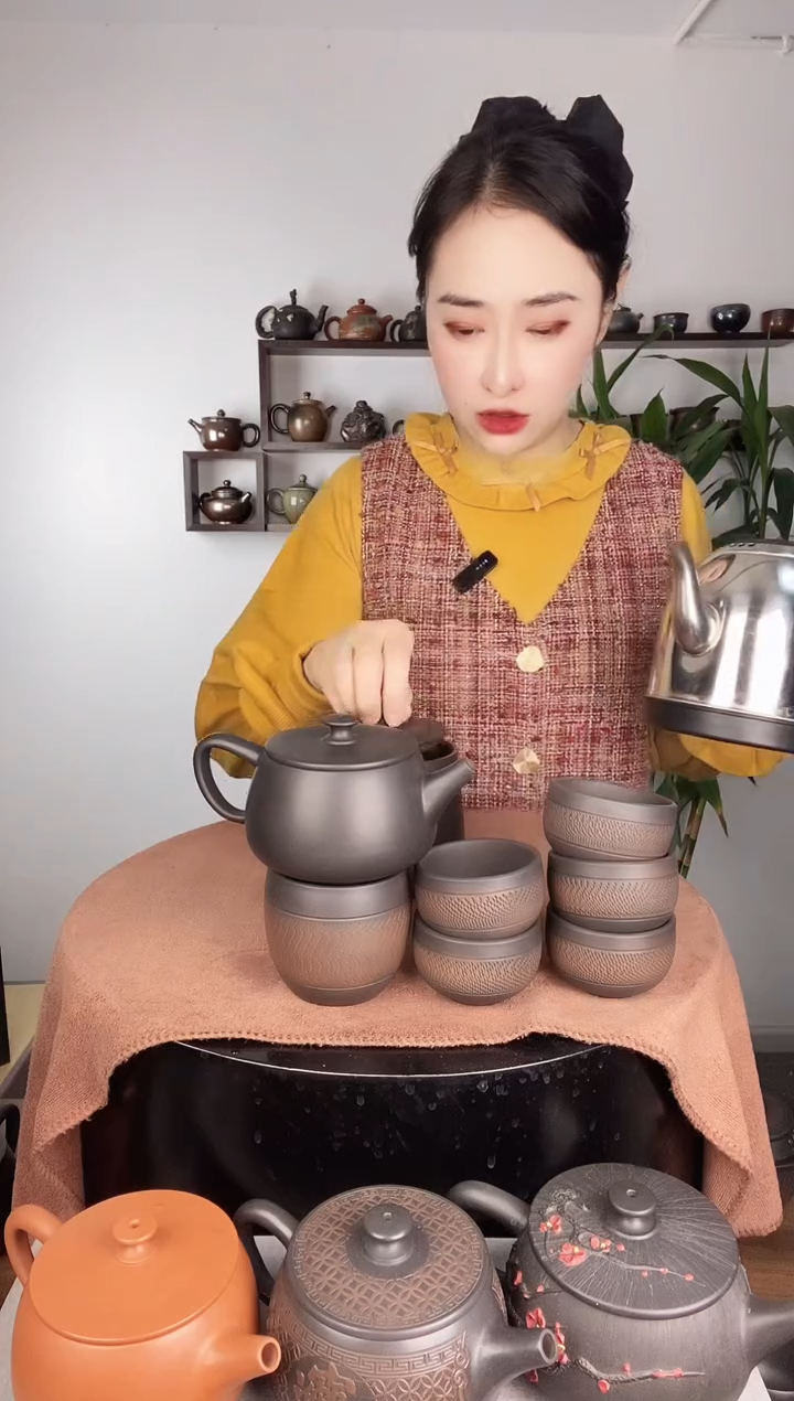 【闪购商品】壶建水紫陶300黑金刚1主杯+5杯