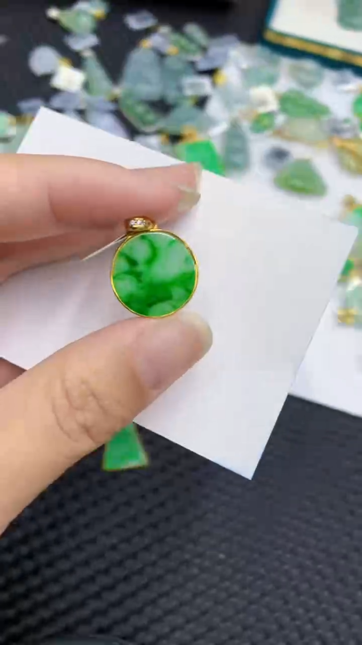 【闪购商品】翡翠颈饰银S925镶嵌            8