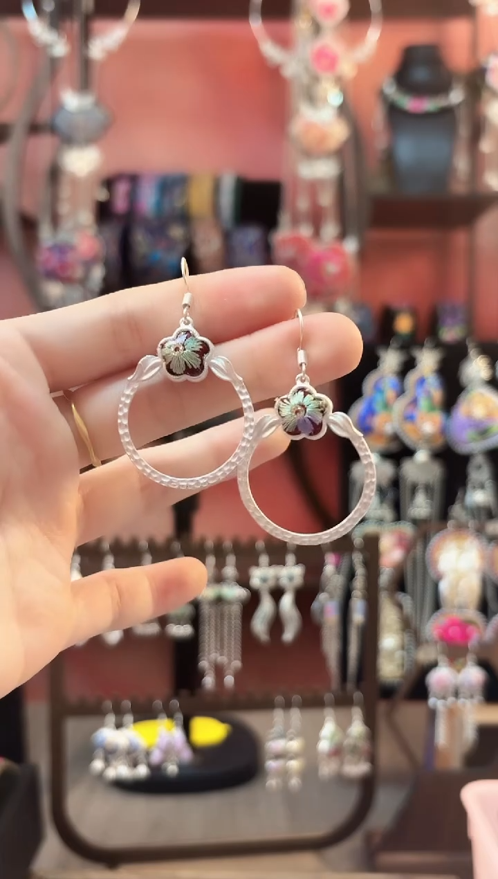 织绣云织谣民族风精美饰品   74