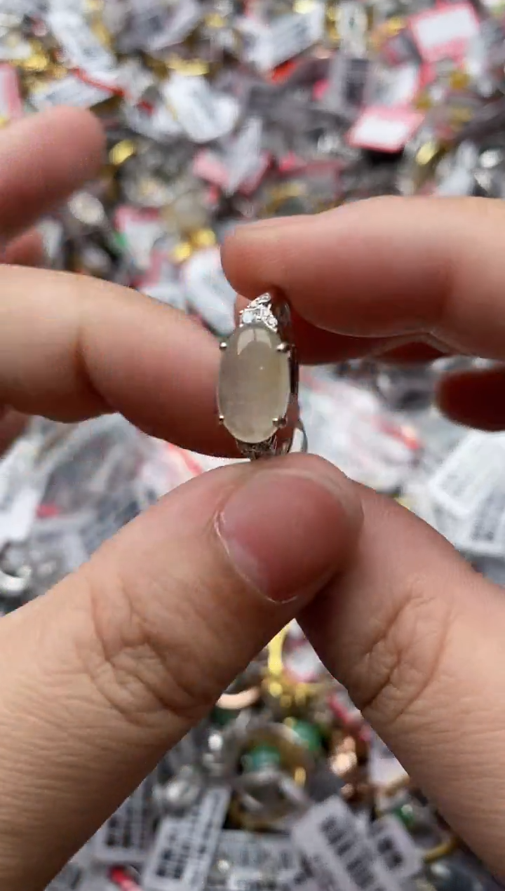 【闪购商品】翡翠戒指银S925镶嵌3333---1