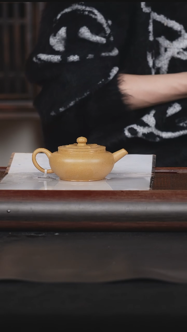 【闪购商品】紫砂茶壶34金黄段紫砂壶