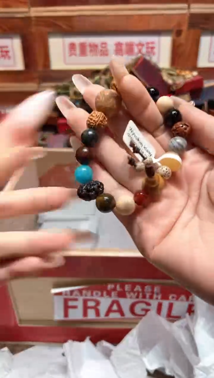 精品手串闪购链接（多样性发其一）￥