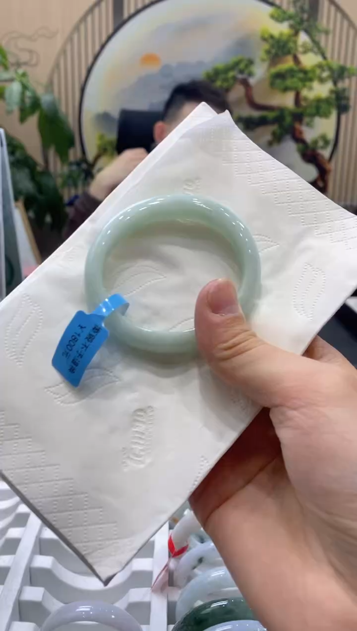 【闪购商品】翡翠手镯未镶嵌0000014808
