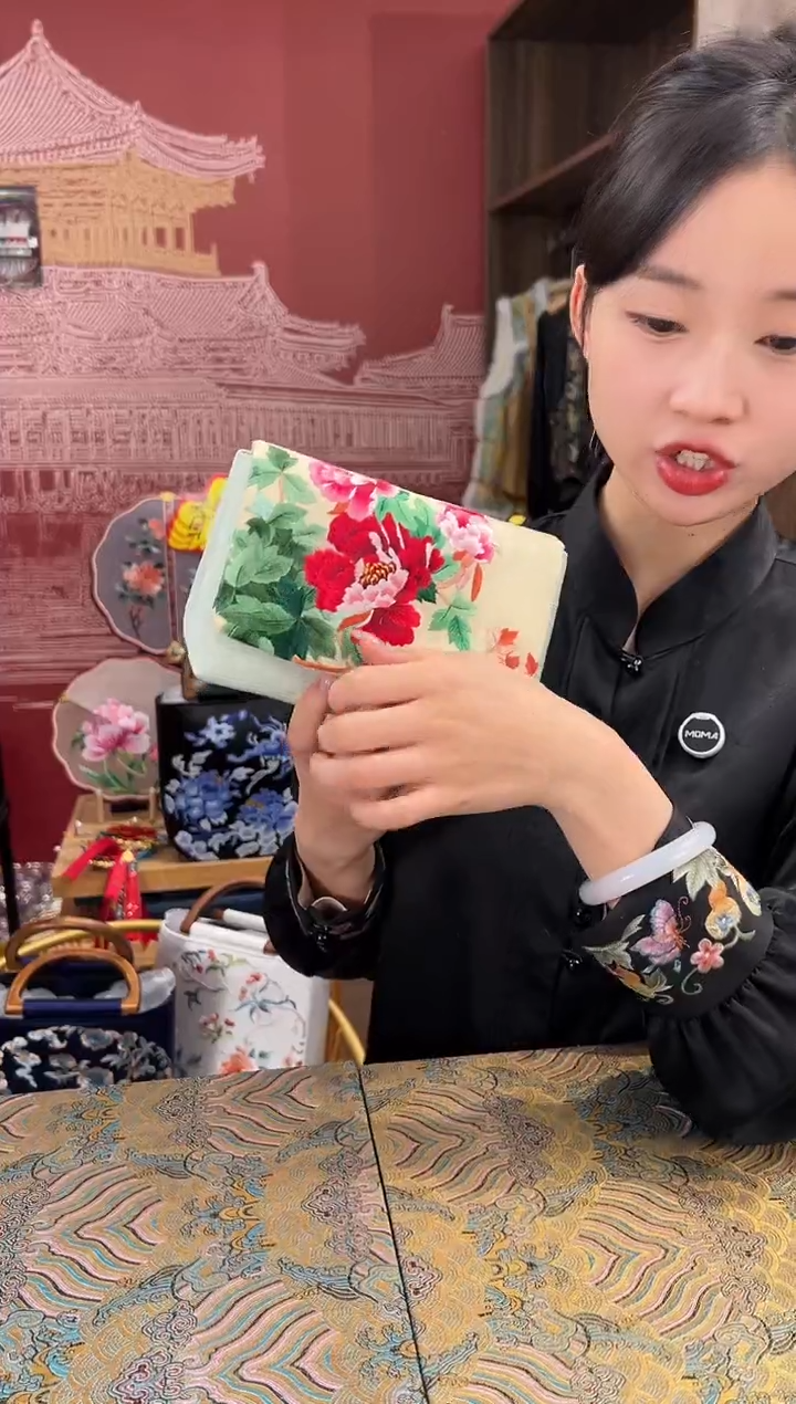 【闪购商品】刺绣苏绣手工刺绣包包