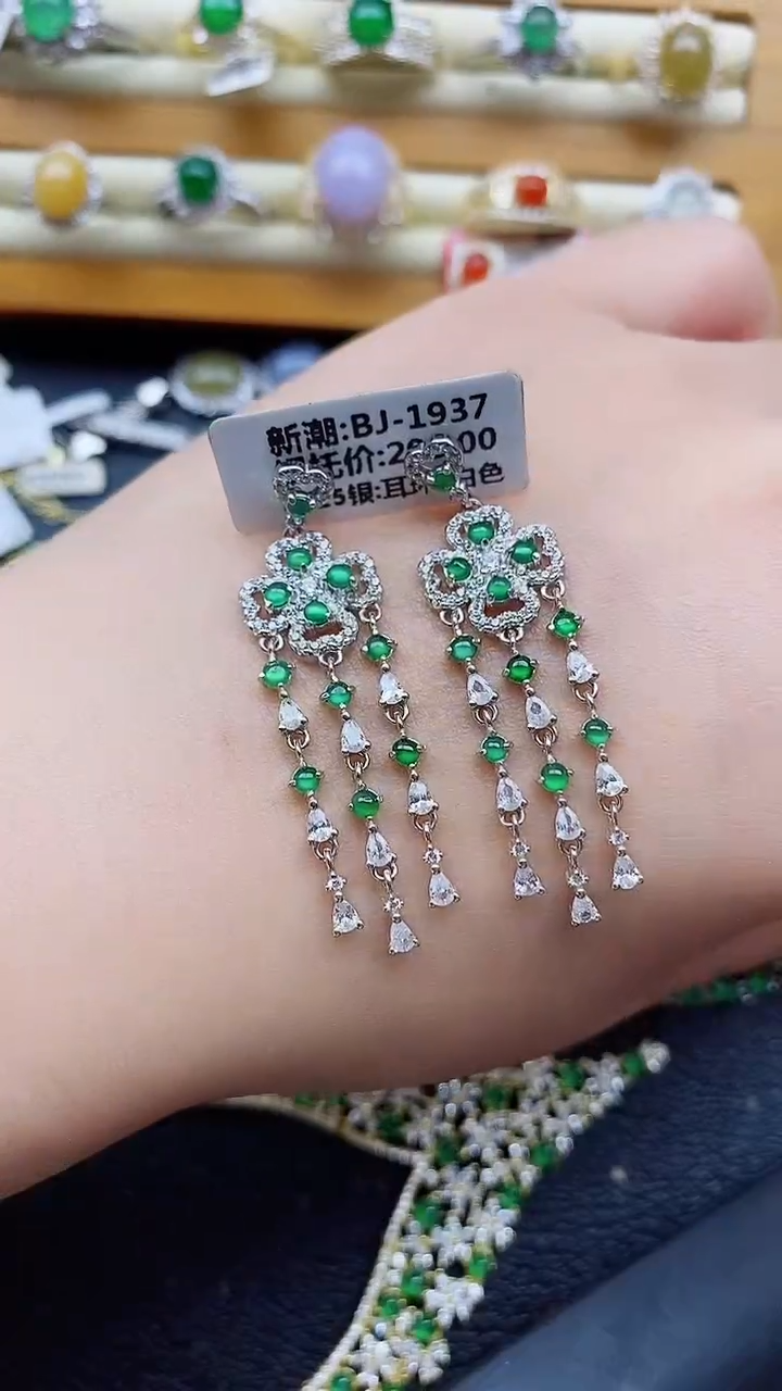 银S925镶嵌戒指翡翠1