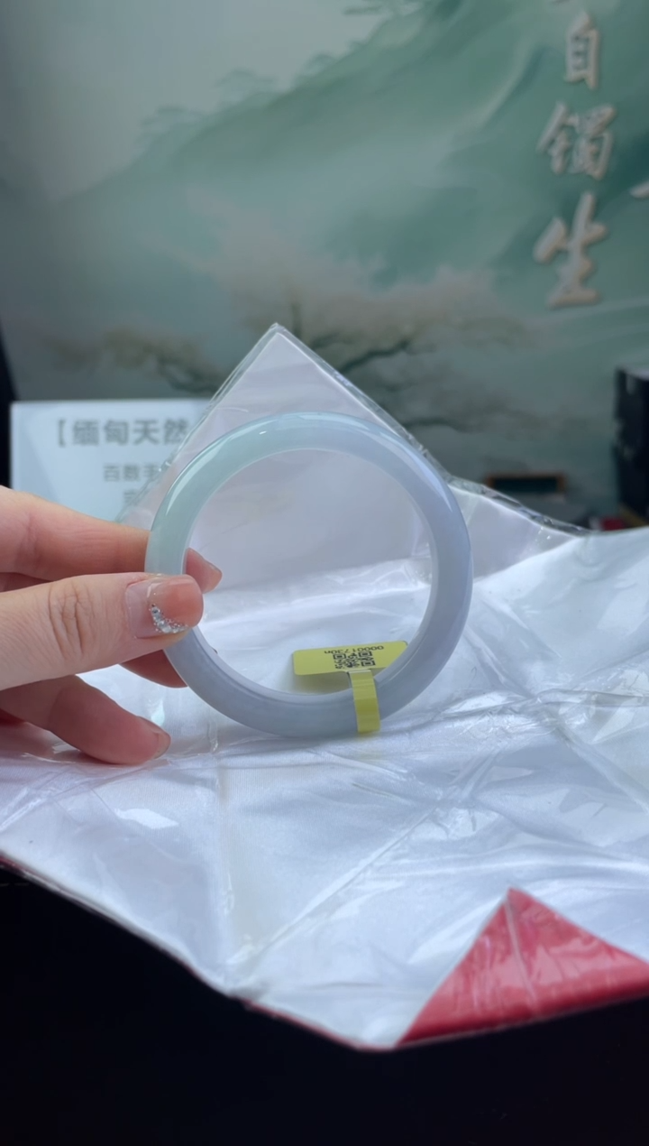 翡翠手镯未镶嵌9翡翠手镯