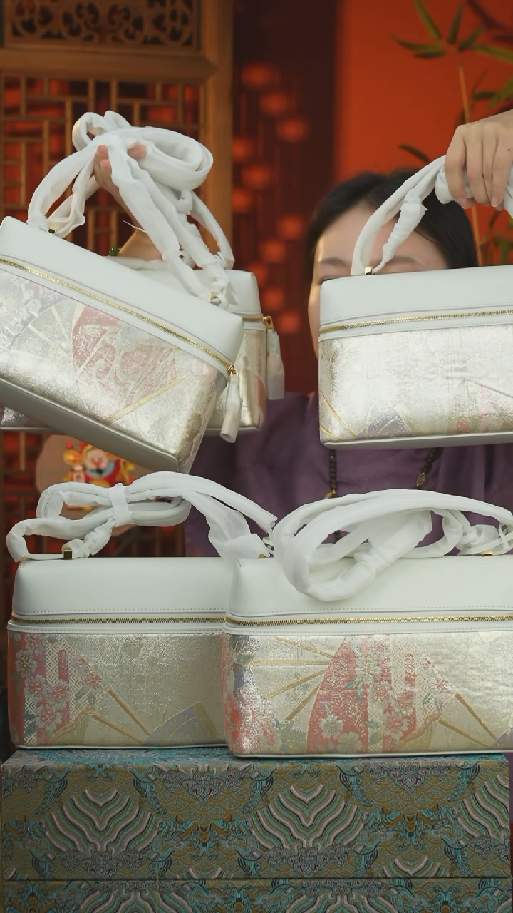 刺绣纯手工非遗国风饰品