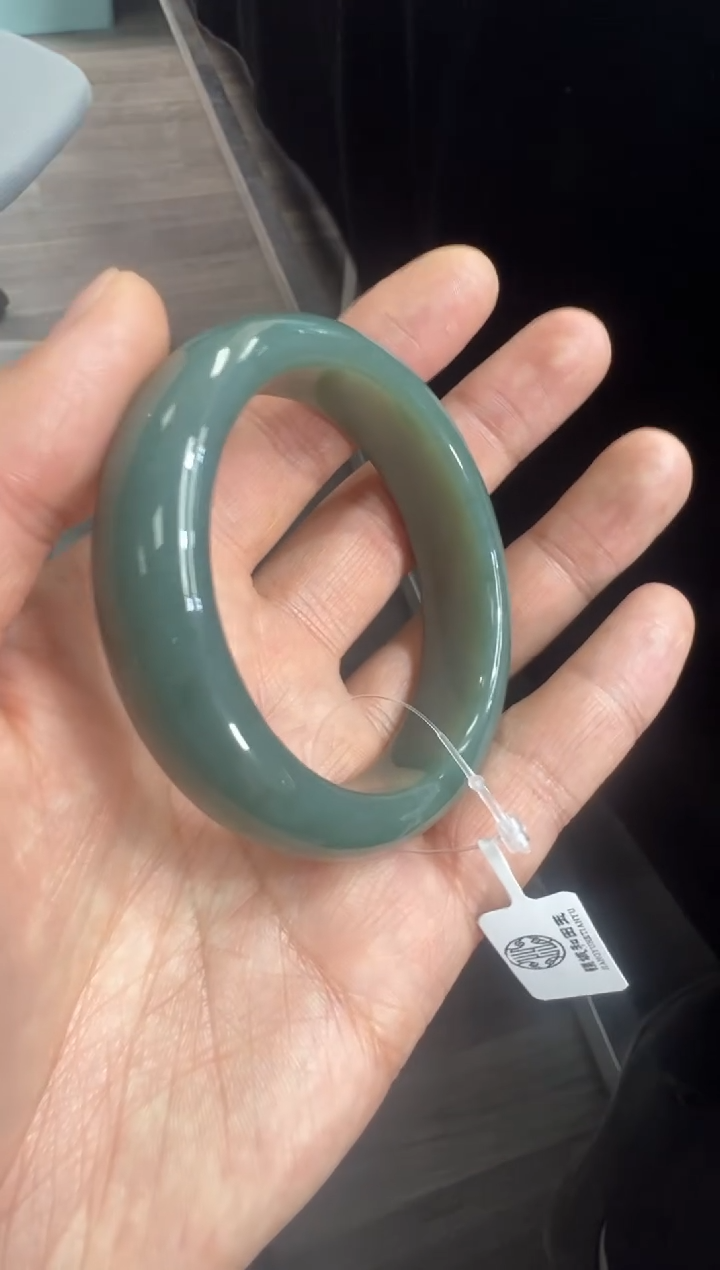 未镶嵌手镯和田玉@****?且末蓝58+手镯