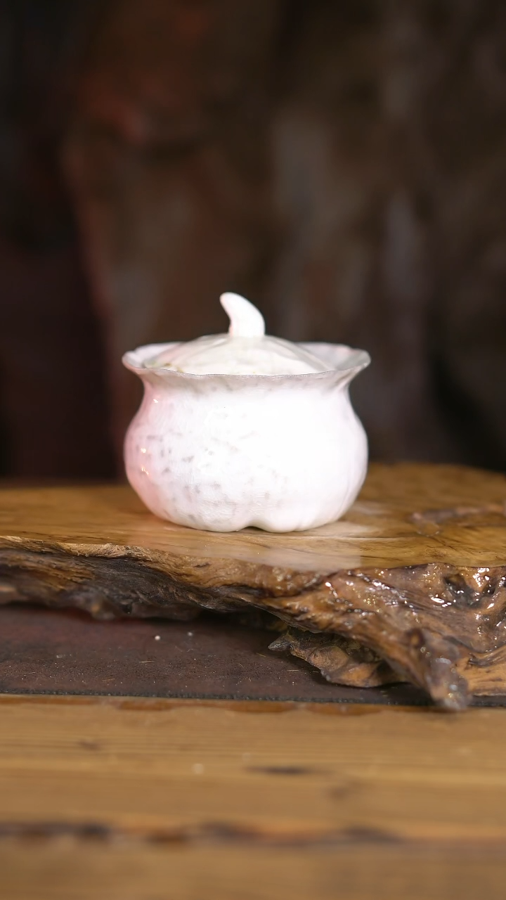 景德镇纯柴烧 高白泥手捏南瓜盖碗 116