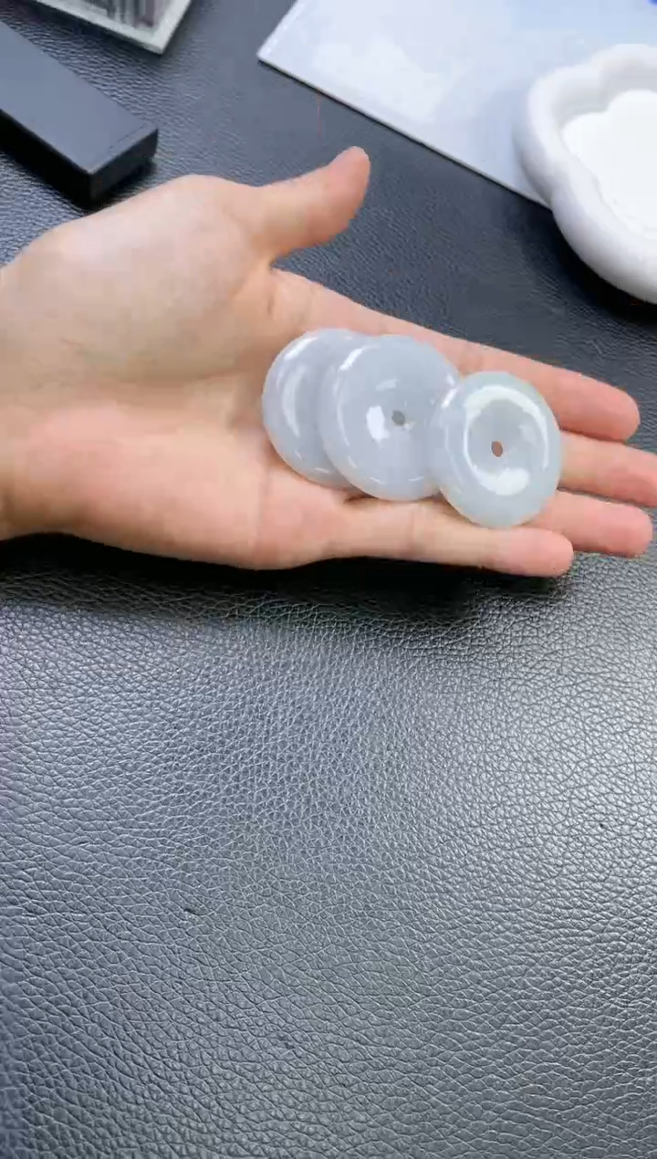 【闪购商品】翡翠挂件未镶嵌平安扣多样性发一件