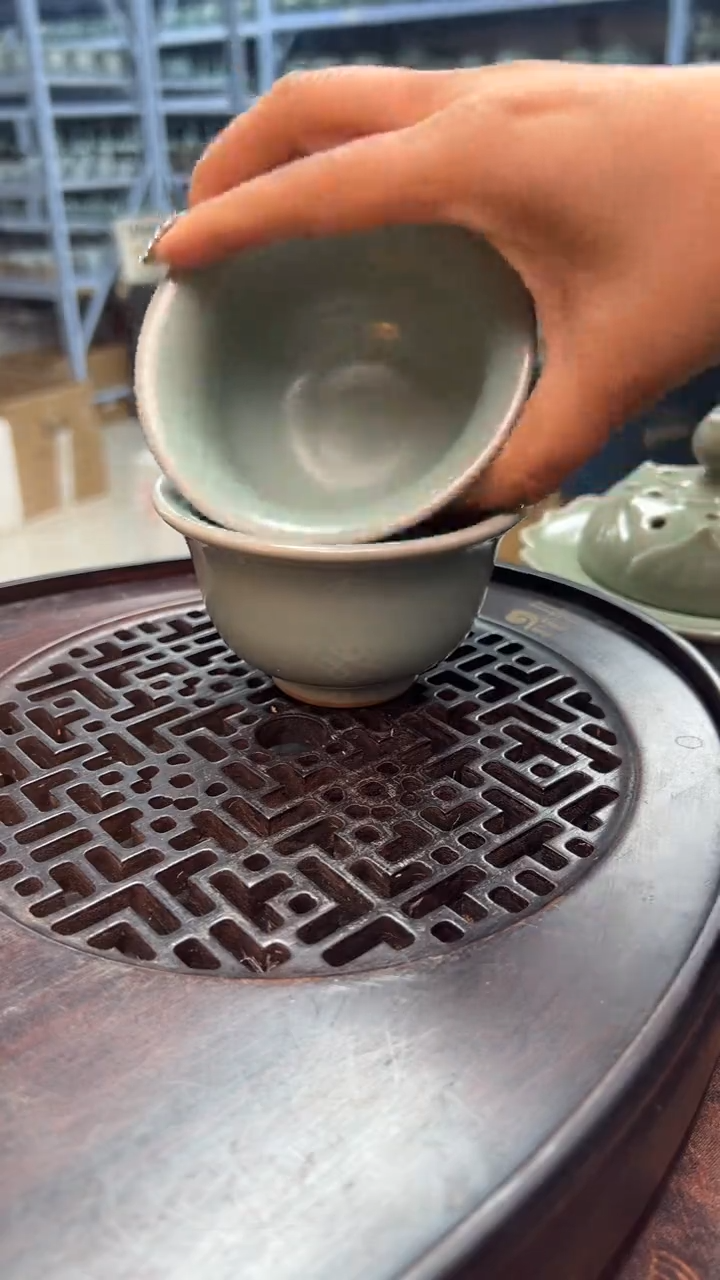 瓷片原产地原矿釉汝瓷