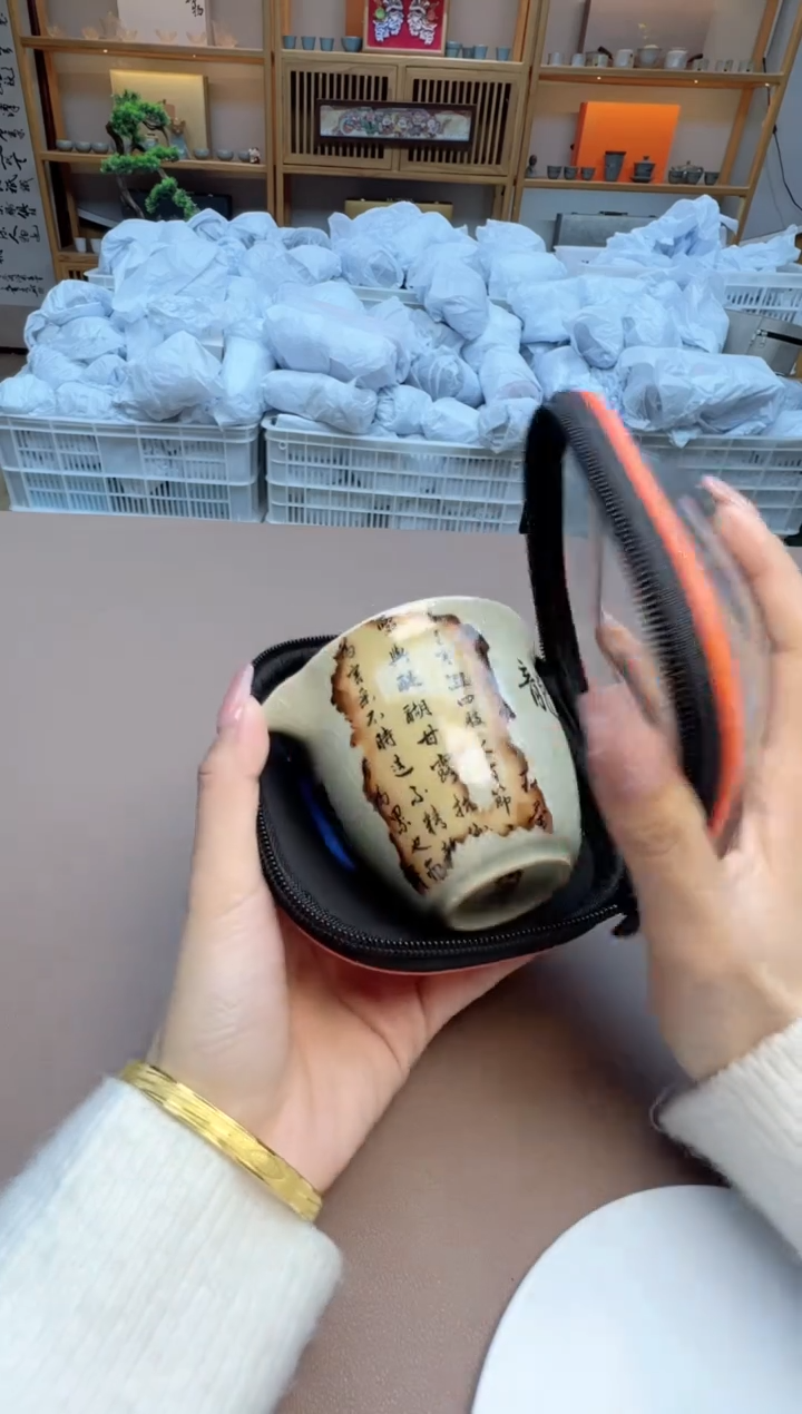 【闪购商品】摆件瓷制品S1111111111111