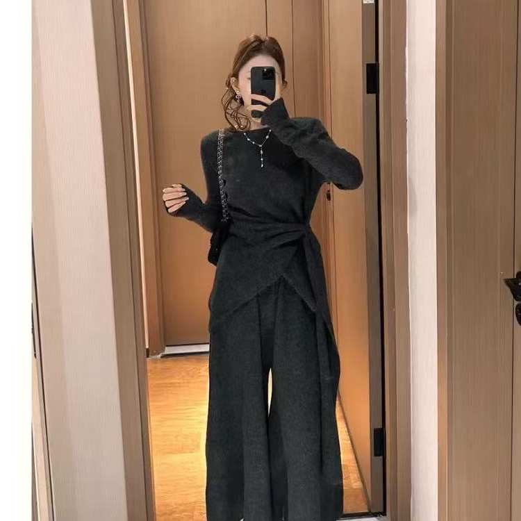 小众套装女洋气休闲上衣巨好看的两件套早秋新款高腰阔腿裤58311