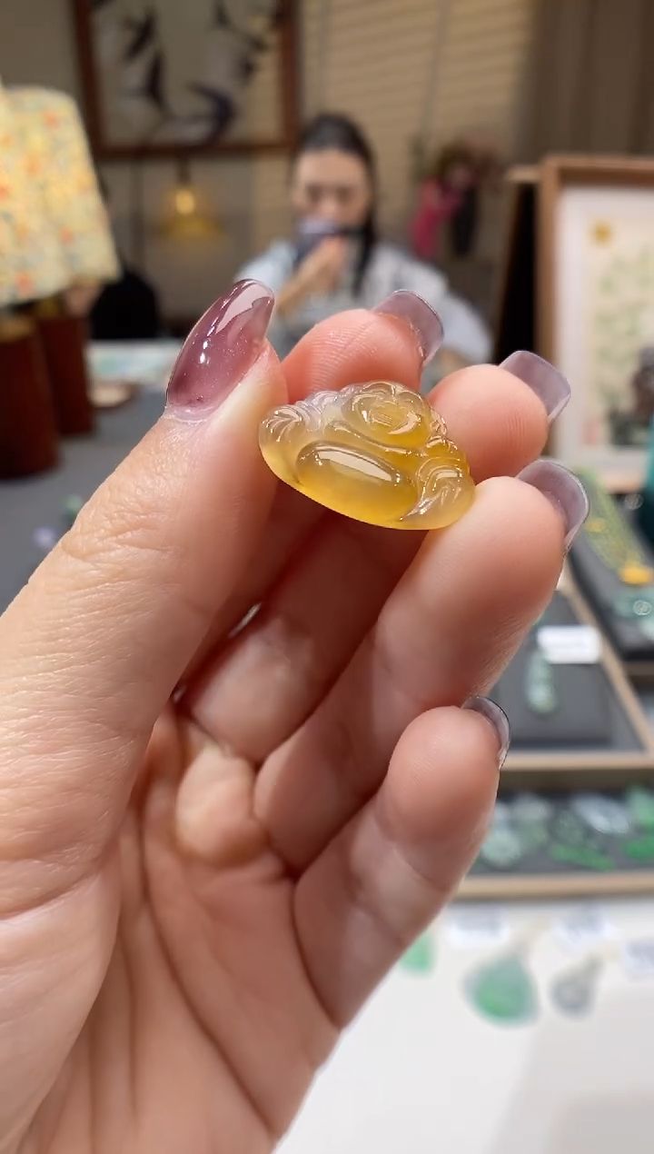 【闪购商品】翡翠颈饰未镶嵌佛公