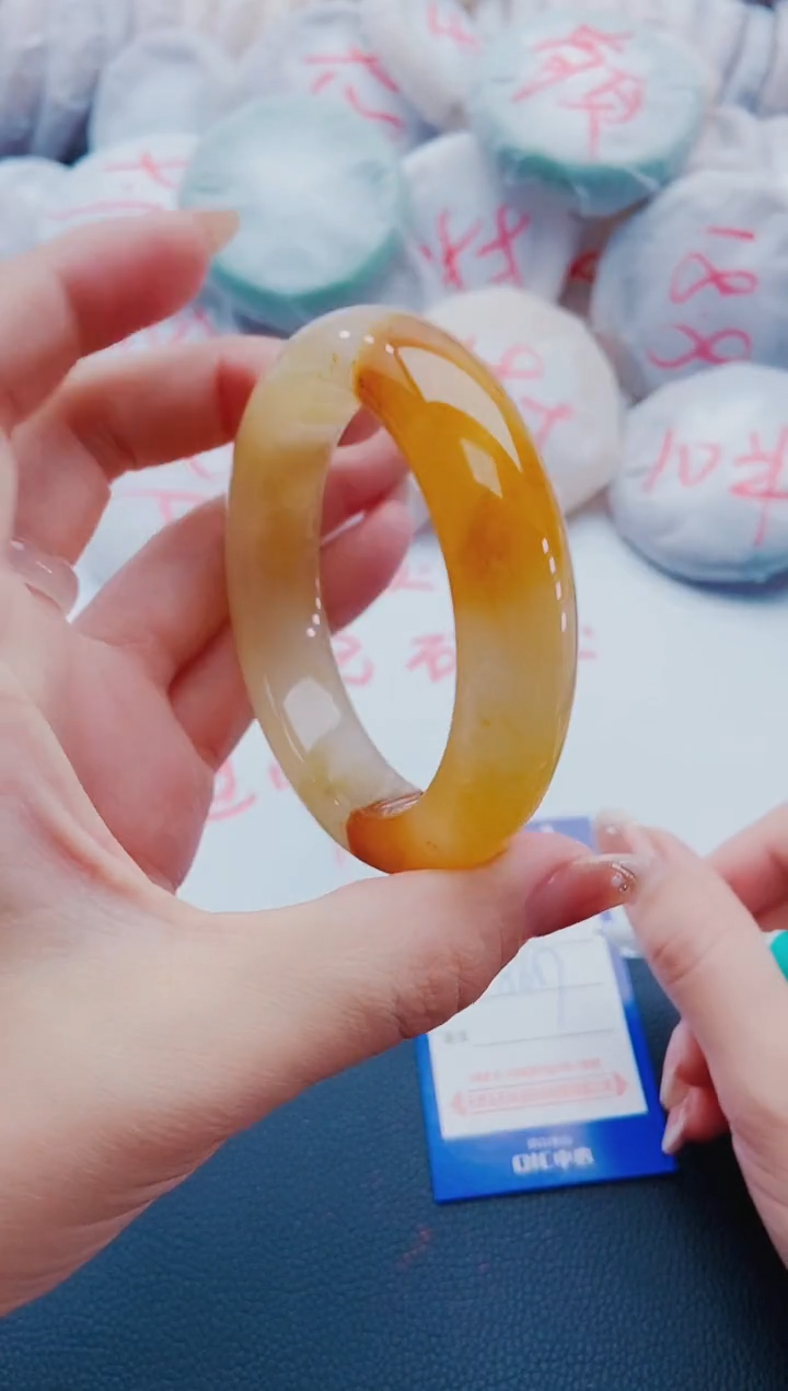未镶嵌手镯石英质玉K14-56-57