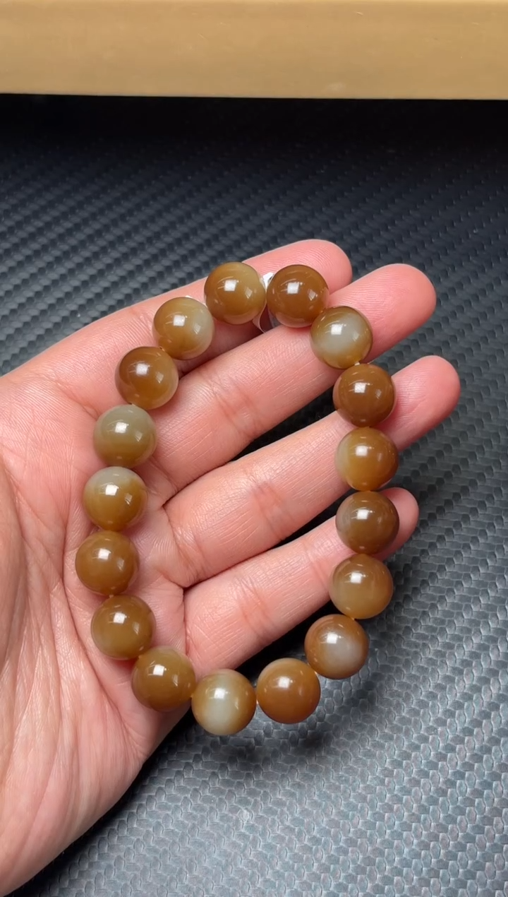 未镶嵌手串和田玉若羌李保国矿微色差卡12m