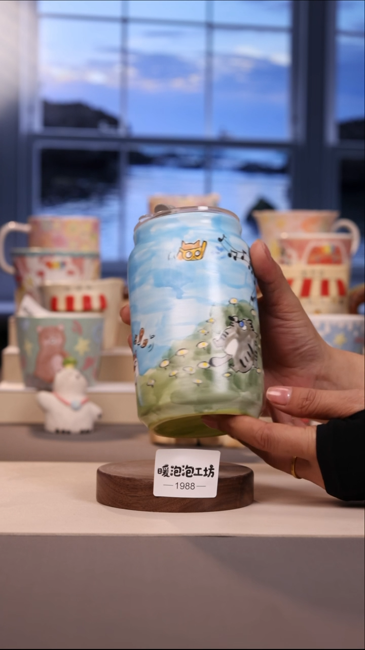摆件景德镇原创手工陶瓷1988