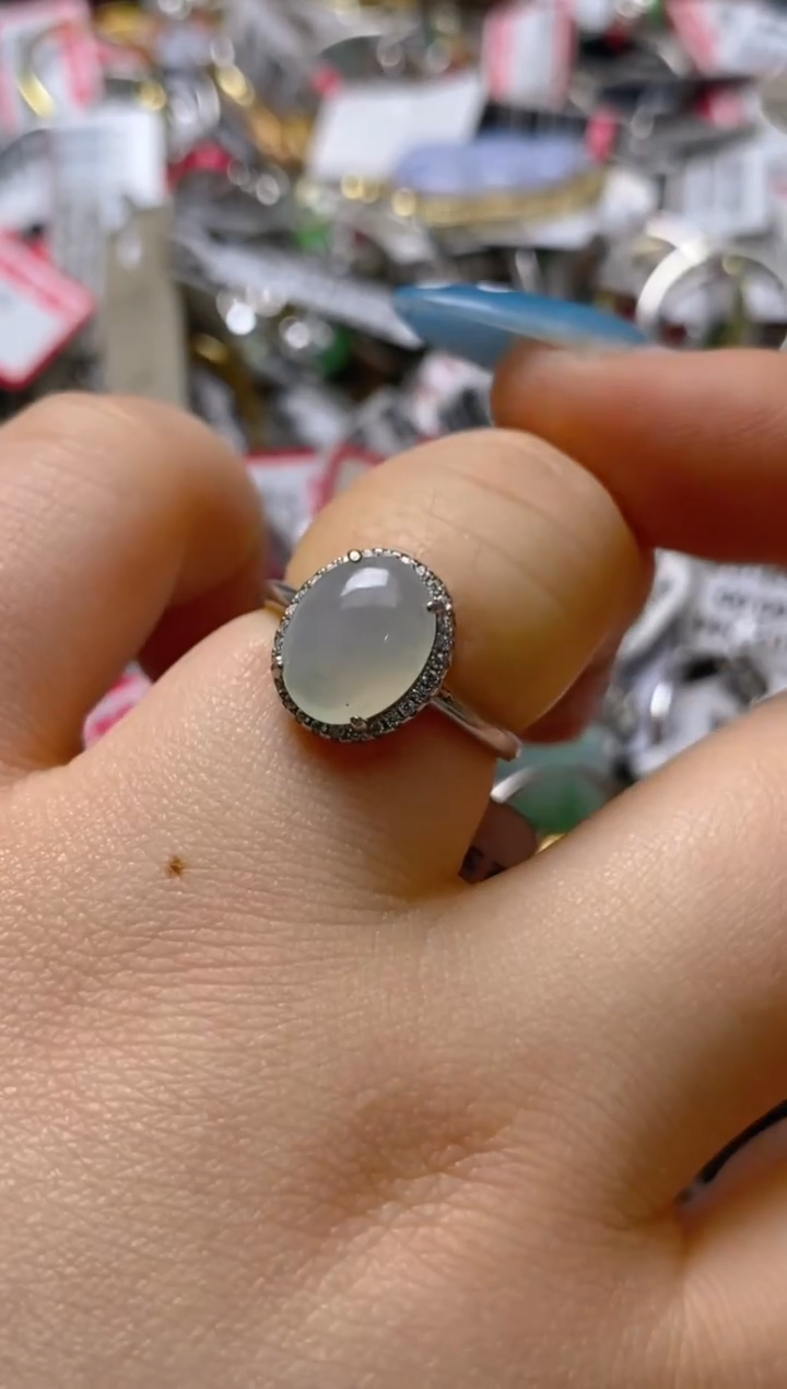 银S925镶嵌戒指翡翠百内无证书